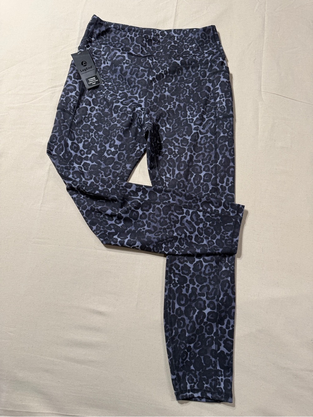LegEnd NWT Leopard Print Leggings Pockets Sz L